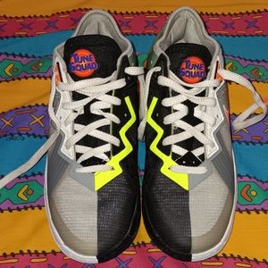 Nike Space Jam Lebron 18 Low Bugs vs Marvin XVIII